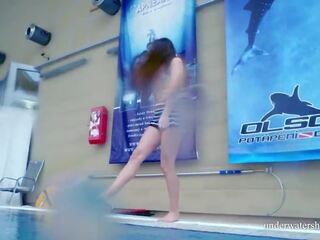 Sensational Russian underwater babe Nina Mohnatka