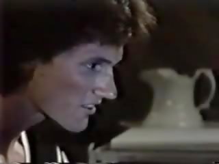 Секс клипс игри 1983: безплатно iphone ххх видео ххх видео филм 91