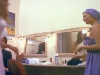 Ang velvet kalabitin ng ang velvet dila eng dub 1976: pagtatalik film 74